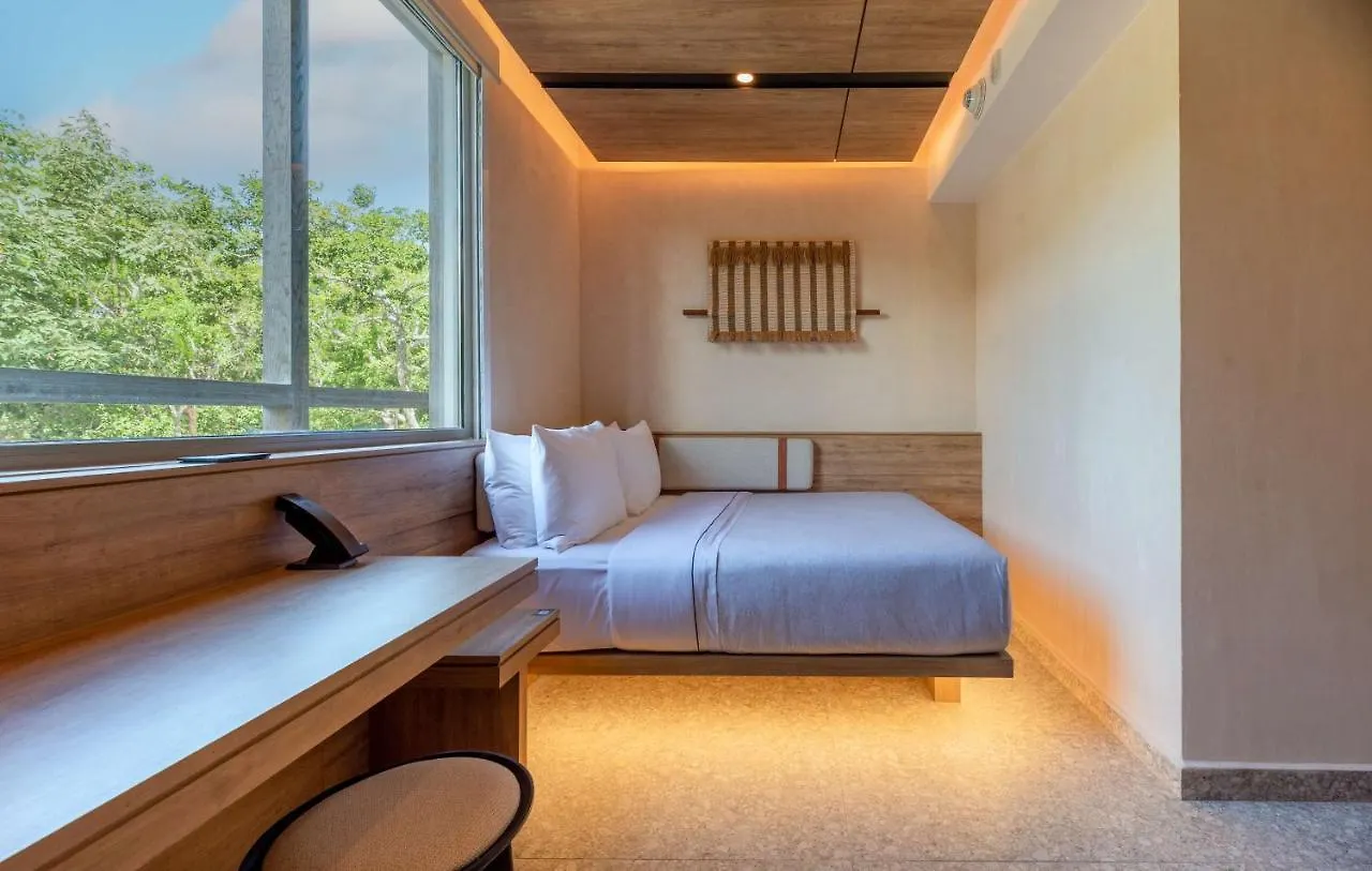 فندق Motto By Hilton تولوم 4*,
